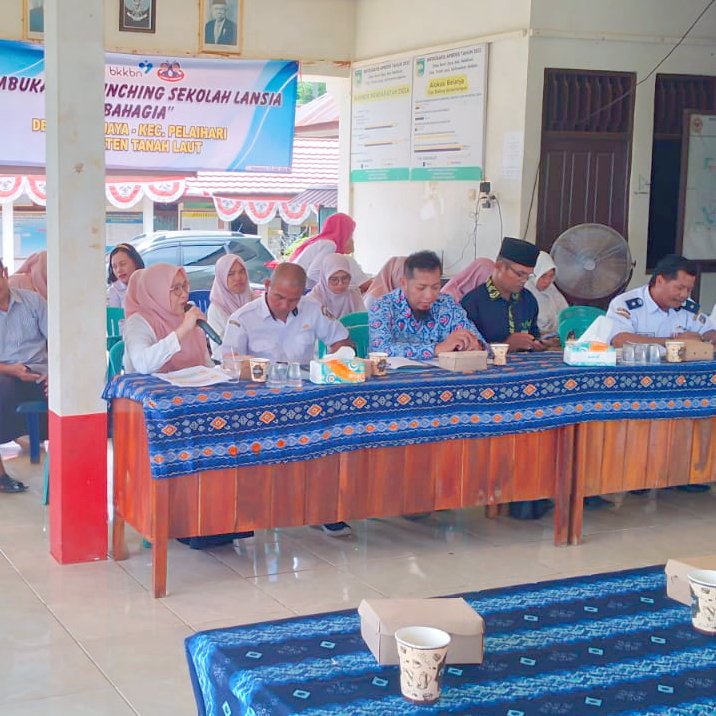 Launching Sekolah Lansia